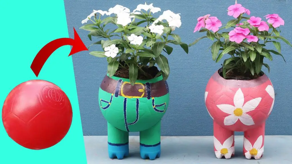 DIY Stunning Flower Pots: Creative Ideas Using Plastic Bottles and Balls