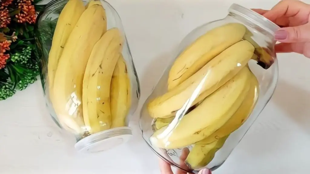 No more rotten and black bananas after a few days: with this method they will last for 2 years